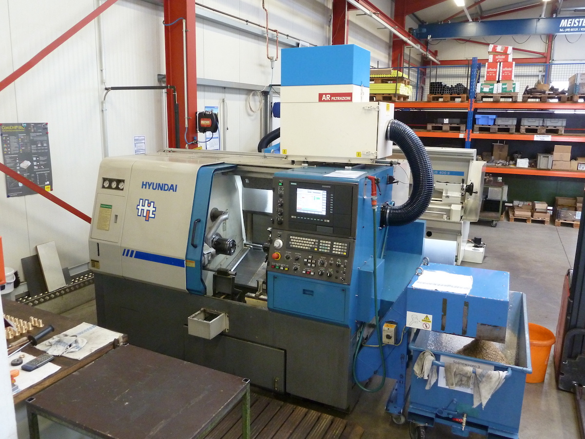 CNC Drehmaschine Hyundai Hit 15